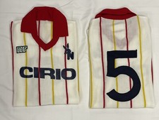 Maglia bianca giallo usato  Napoli