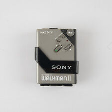 Sony WM II WM-2 Walkman toca-fitas cassete funcionando com suporte para cinto comprar usado  Enviando para Brazil