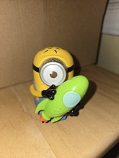 Brinquedo Despicable Me Minion McDonald’s Happy Meal com foguete de brinquedo verde comprar usado  Enviando para Brazil