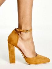 Scarpe cammello tacco usato  Mondolfo