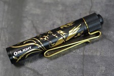 Torcia elettrica olight usato  Spedire a Italy