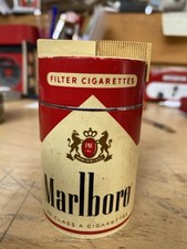 Accendino marlboro vintage usato  Casalecchio di Reno