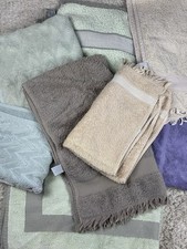 Serviette tapis bain d'occasion  Saint-Cloud