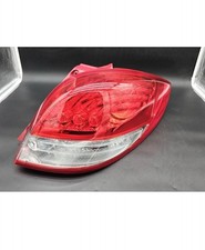 Lanterna traseira lateral de LED Hyundai Veloster 2012 - 2017 92402-2V100 comprar usado  Enviando para Brazil