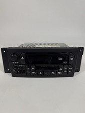 Rádio cassete 2001 Chrysler CD player estéreo P04671925AB comprar usado  Enviando para Brazil