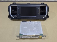 Vauxhall vivaro radio for sale  CANVEY ISLAND
