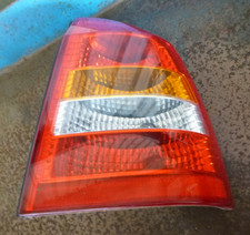 Lanterna traseira direita sedã Holden Astra TS 98-05 comprar usado  Enviando para Brazil