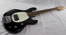 Bass guitar stingray for sale  MIDDLESBROUGH