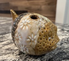 Pier 1 Importação Cerâmica Oceano Marinho Tropical Puffer Suporte para Escova de Dentes de Peixe 4 Furos comprar usado Pier 1 Importação Cerâmica Oceano Marinho Tropical Puffer Suporte para Escova de Dentes de Peixe 4 Furos comprar usado  Enviando para Brazil