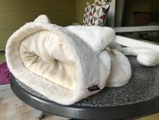 Kuschelhöhle katzen cremefarb gebraucht kaufen  Karlsruhe