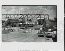 Usado, 1993 Press Photo Walkway em construção no norte de Miami, mais de I-95 comprar usado  Enviando para Brazil