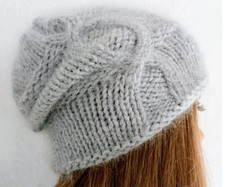 Hand knitted fluffy gebraucht kaufen  Schleswig