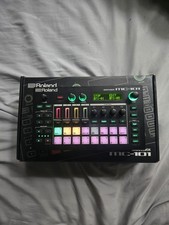 Usado, Roland MC-101 Groovebox sintetizador de 4 faixas, máquina de bateria, sequenciador comprar usado  Enviando para Brazil