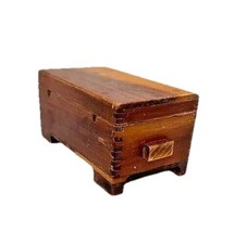Vintage dollhouse trunk for sale  Madison