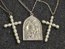 Necklace pendant lot for sale  Acton