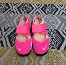 Euc girls nike for sale  MOUNTAIN ASH