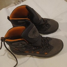 Scarponi trekking nr. usato Scarponi trekking nr. usato  Vignate