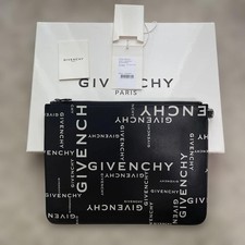 Borsa frizione givenchy usato  Spedire a Italy