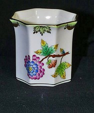 Antique herend queen for sale  South Beach