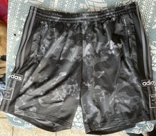 Adidas shorts dark gebraucht kaufen  Stolberg (Rhld.)