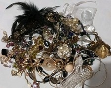 Glitzy jewellery bundle for sale  KIRKLISTON