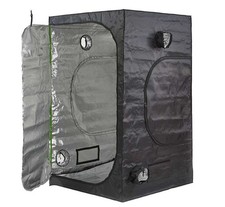 Grow tent 1.5x1.5x2m for sale  GRIMSBY