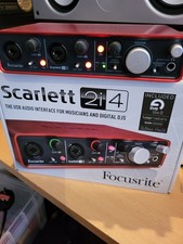 Focusrite scarlett 2i4 for sale  HULL
