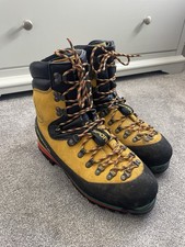Sportiva nepal extreme for sale  LEIGH-ON-SEA