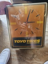 Usado, Relógio de pneu vintage Toyo iluminado funciona comprar usado  Enviando para Brazil