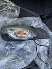Specchio destro suzuki usato  Roma