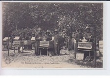 Ouzy beekeeping scene d'occasion  Expédié en Belgium