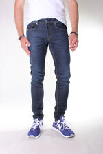 New men replay d'occasion  Expédié en Belgium