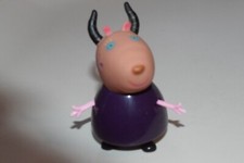 ESTATUETA COLECIONÁVEL MISS GAZELLE. PEPPA PIG & FRIENDS. comprar usado  Enviando para Brazil