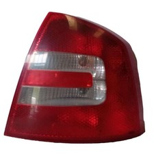 Fanale posteriore destro usato  Pratola Peligna