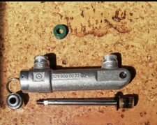 Kit pistone idraulico usato  Italia