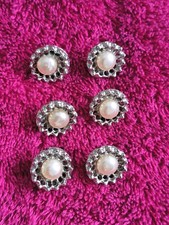 pearl buttons for sale pearl buttons for sale SOUTHEND-ON-SEA