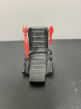 Cadeira Kenner Ghostbusters ECTO-1 Ghost 1984 assento 2 armas e cinto de segurança comprar usado Cadeira Kenner Ghostbusters ECTO-1 Ghost 1984 assento 2 armas e cinto de segurança comprar usado  Enviando para Brazil