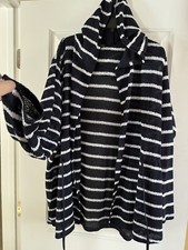 Verve ami sweater for sale  Libertyville