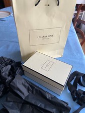 Malone boite cadeau d'occasion  Veneux-les-Sablons