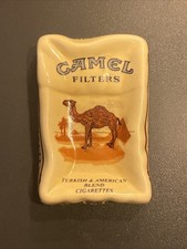 Cendrier publicitaire camel d'occasion Cendrier publicitaire camel d'occasion  Vannes