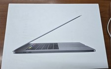 Macbook pro a1990 usato  Modica