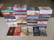 HUGE Lot (57) NORA ROBERTS Romance Books MACGREGOR GROOMS Carolina Moon RED LILY comprar usado  Enviando para Brazil