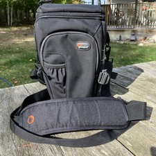 Borsa fotocamera lowepro usato  Spedire a Italy