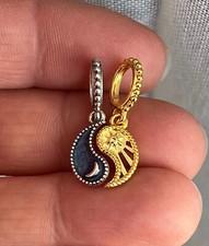charms ciondoli pendenti usato  Novara