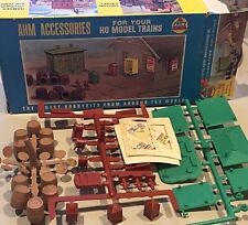 AHM 1970'S HO TRACKSIDE ACESSÓRIOS CÊNICOS MODELO DE CONSTRUÇÃO 5874:125 Nova Caixa Aberta comprar usado  Enviando para Brazil