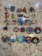 AUTÉNTICOS Prendedores Comerciales Disney Lote de 25 Sin Duplicados ¡SIN FALSIFICACIONES! Munchlings/tazas segunda mano  Embacar hacia Mexico
