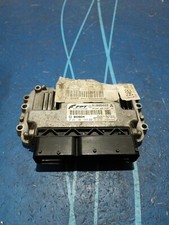 Centralina motore ecu usato  Casapesenna