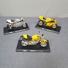 Lote de motocicleta fundido Maisto 1:18 Ducati Monster Supersport modelo de bicicleta , usado comprar usado  Enviando para Brazil