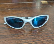 Oakley minute 1.0 for sale  READING