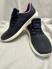 Tênis Crocs Feminino Tamanho 9 Lite Ride Azul Marinho/Lavanda com Cadarço Leve Excelente Estado Usado comprar usado  Enviando para Brazil